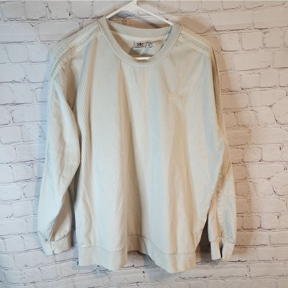 Men's Adidas sweater, size Medium